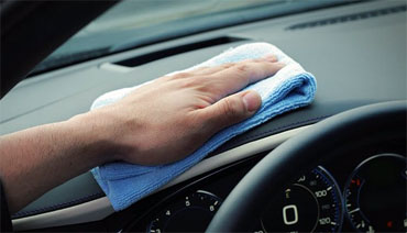 dashboard-cleaning